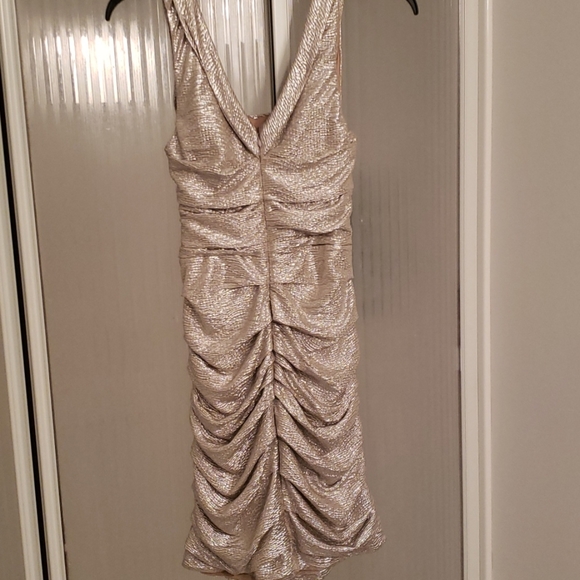 Express Gold Dress - Picture 4 of 7